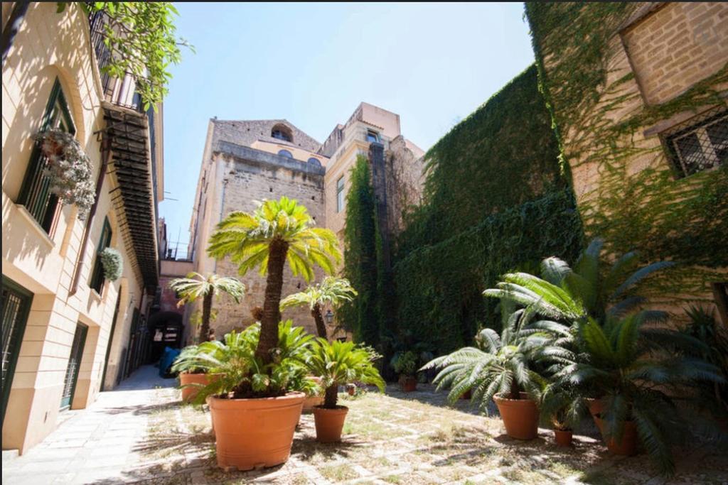Palazzo Artale Holiday Homes Holiday home Palermo
